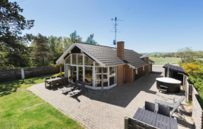 Pet Friendly Home In Ebeltoft With House Sea View